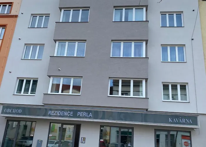 Perla Hradce 201 * Hradec Králové